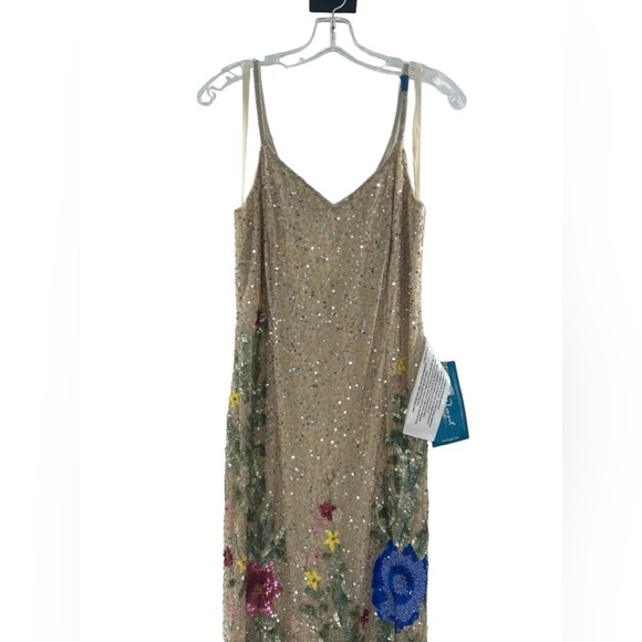 NWT Mac Duggal Floral Embellished Spaghetti Strap 12 Gown - Picture 9 of 10